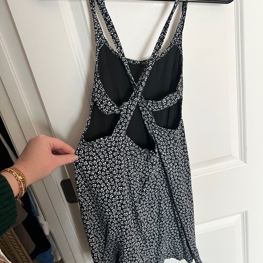 Brandy Melville Black and White Floral Mini Dress - Picture 1 of 4